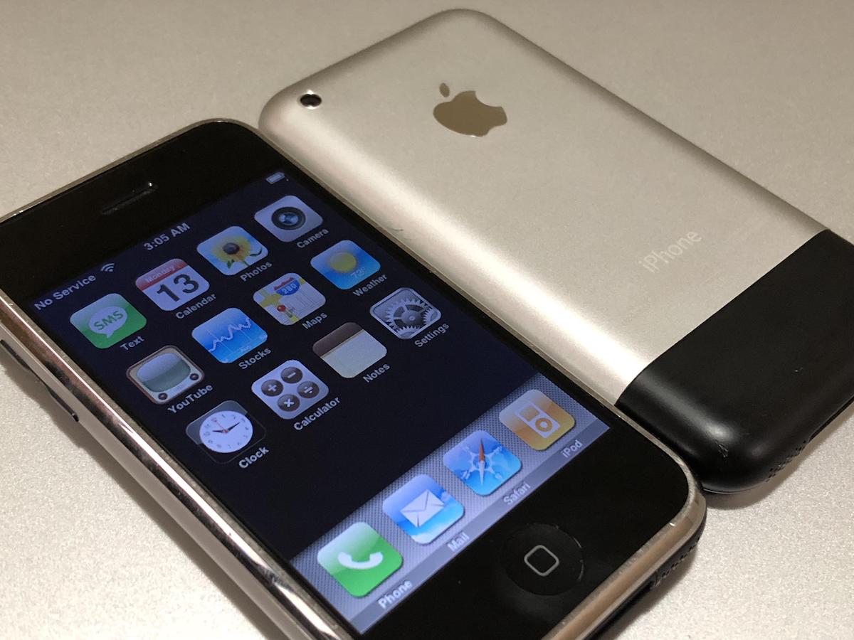 Vertrek voor het geval dat Penelope Apple iPhone 2G (1st Generation) and 3G (2nd Generation) Compared