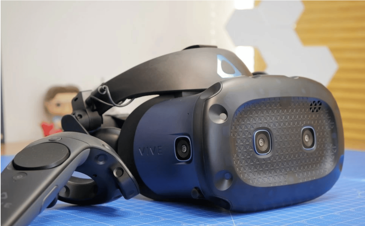 HTC Vive Cosmos Elite