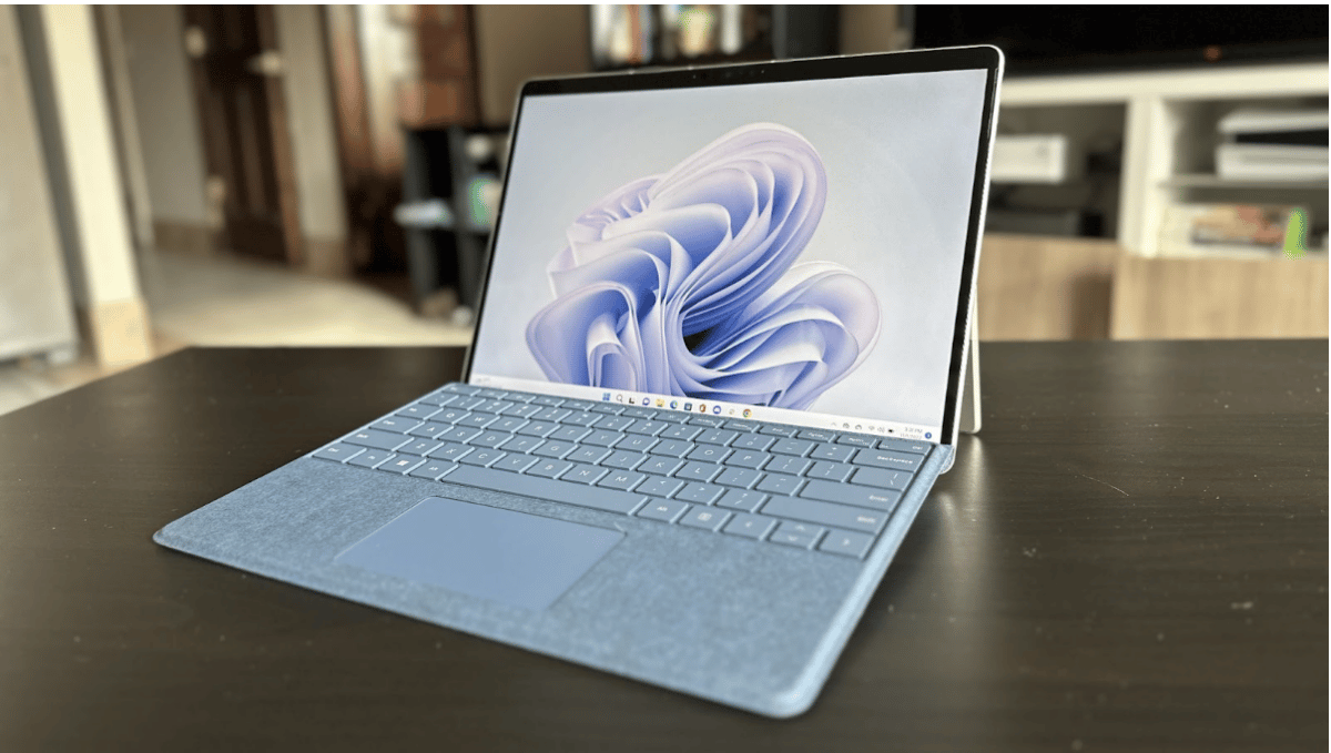Surface Pro 9 display