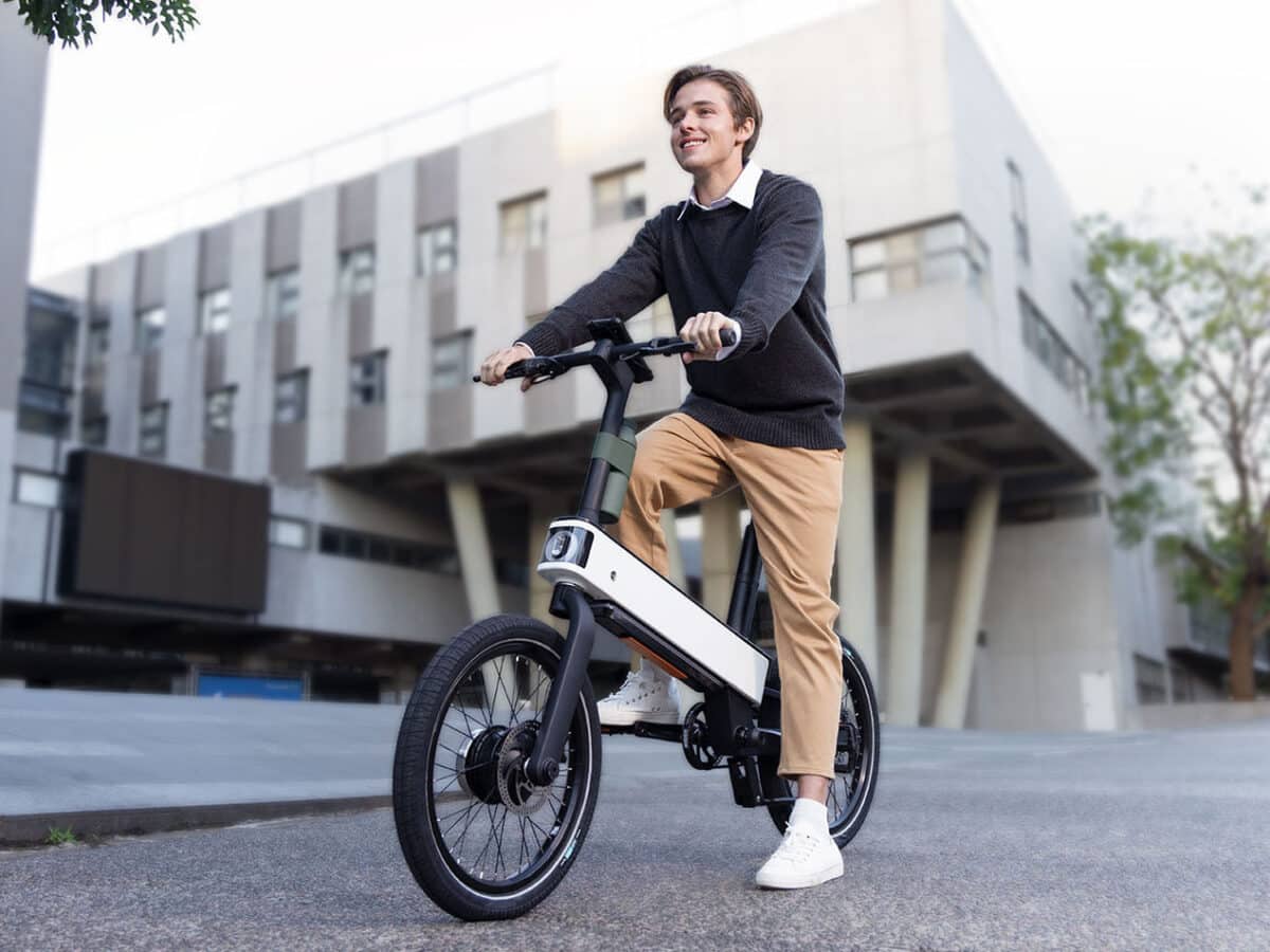Acer unveils an e-bike