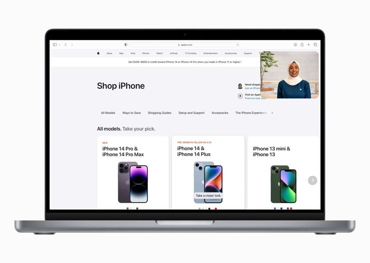 Apple shop via video