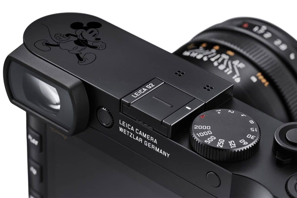 Leica Q2 Mickey Mouse special edition