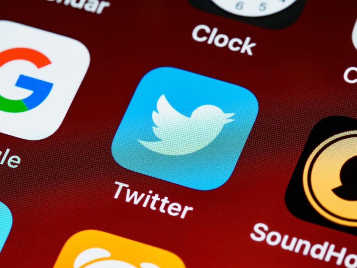 Twitter discontinues two-factor authentication via SMS