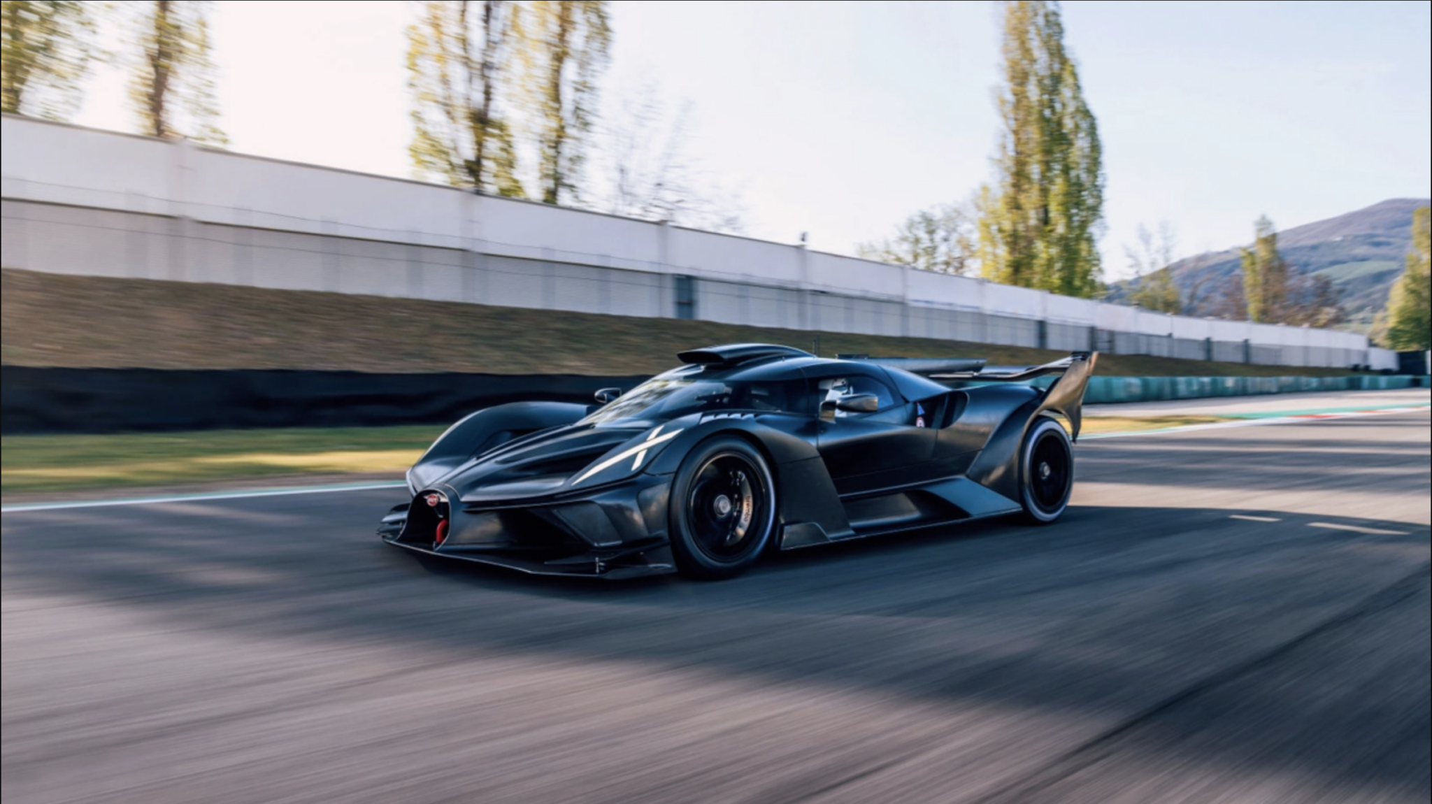 The race car with 1,600 horsepower: Bugatti Bolide soon ready - Gadget ...