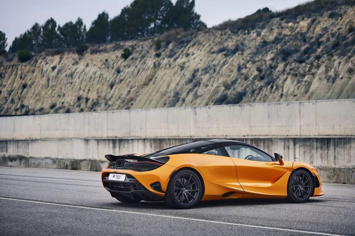 McLaren 750S