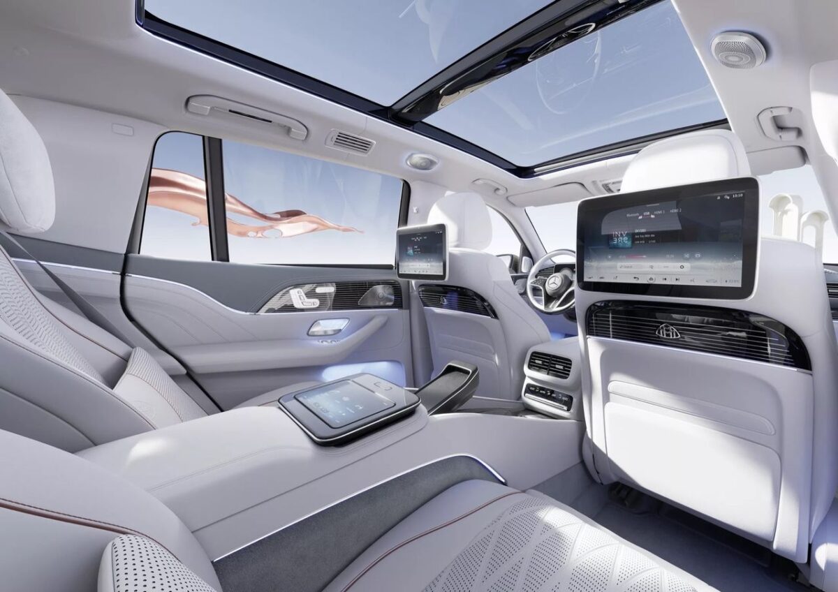 Mercedes-Maybach GLS 600 interior