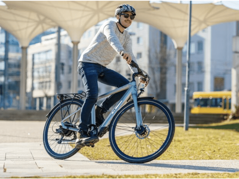 hybrid e-bike