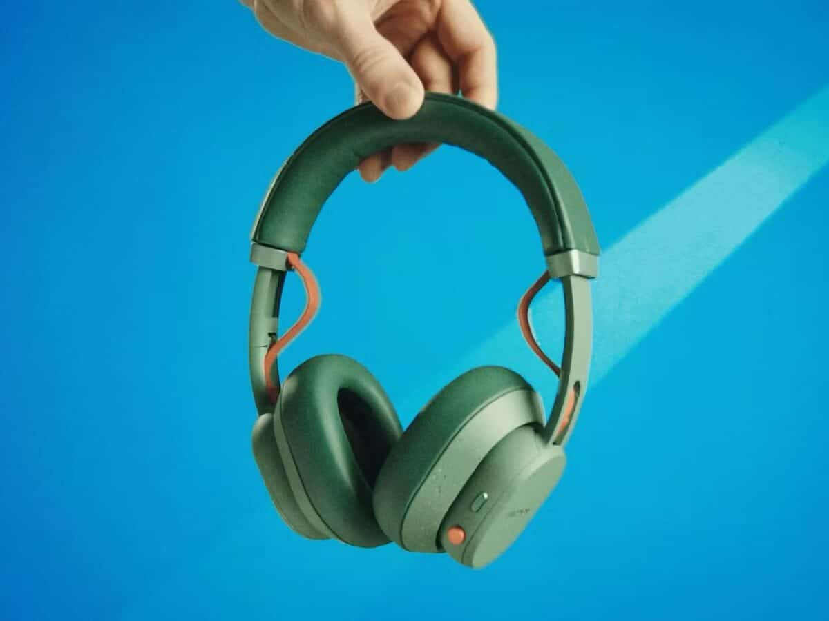 Fairphone seems to have new headphones in the works