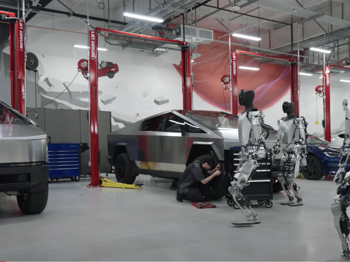 Tesla showcases its robot in a new video