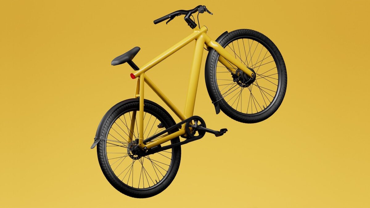 VanMoof S4 and X4