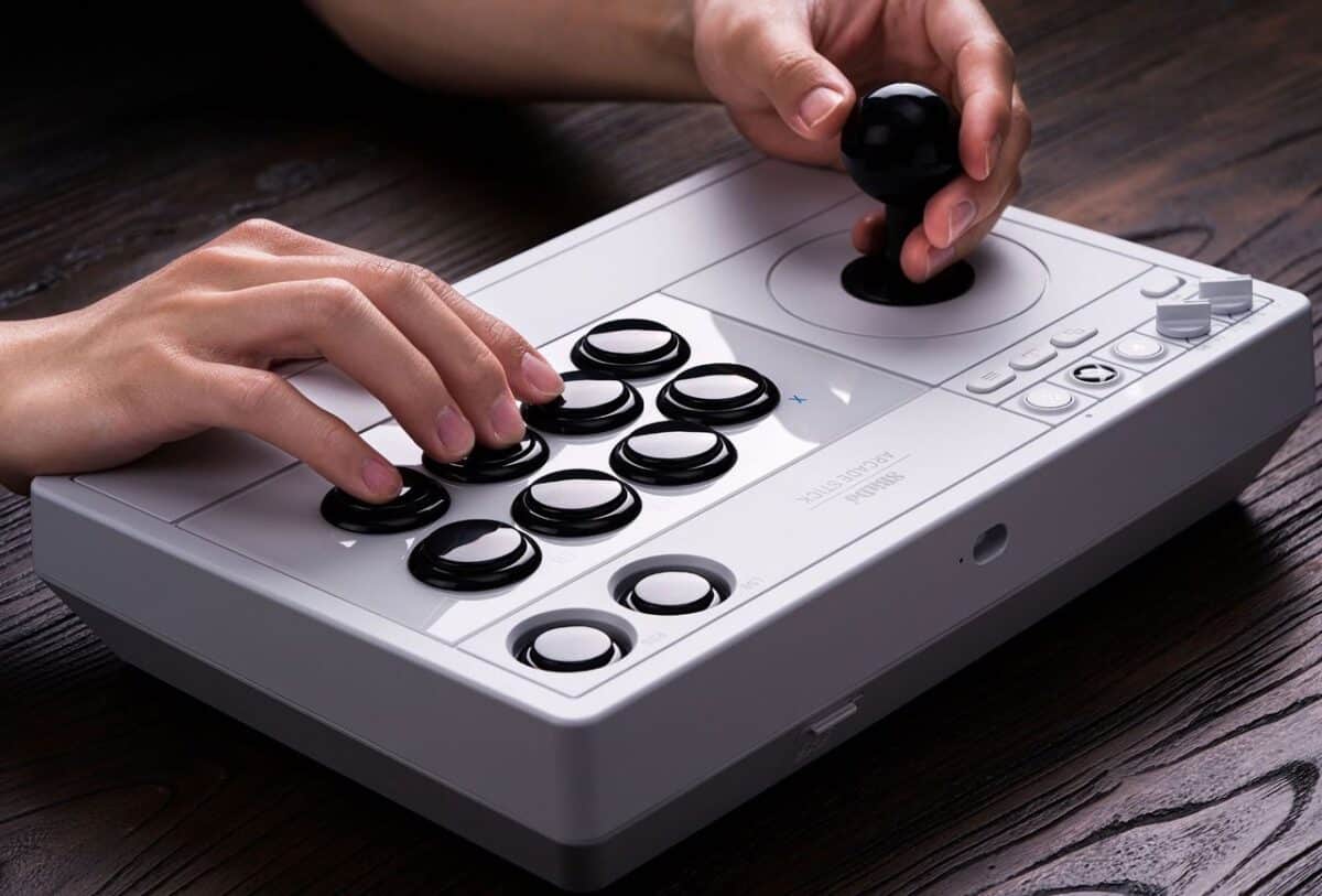 8BitDo Wireless Arcade Stick for Xbox