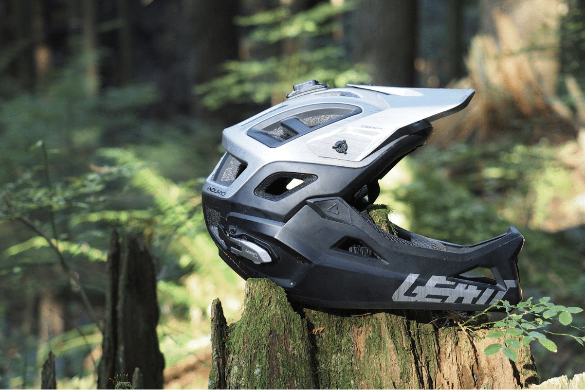 Leatt s new 3.0 Enduro Helmet offers 3 in 1 protection Gadget