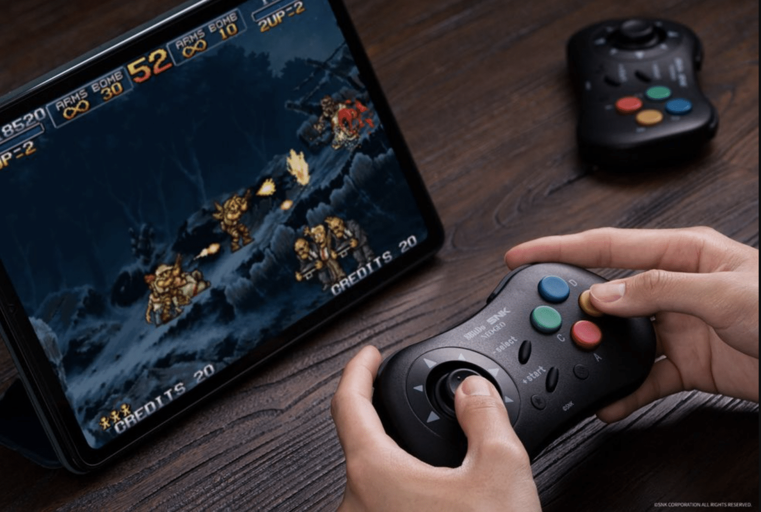 8BitDo releases the retro controller Neogeo Wireless Controller