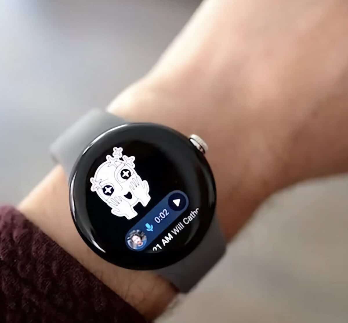 WhatsApp released for WearOS