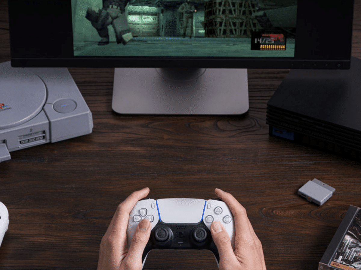 8BitDo releases receiver for classic Sony consoles