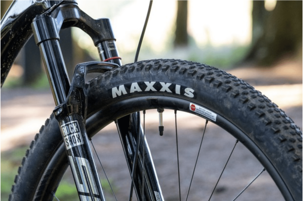 Everything You Need To Set Up Tubeless Tyres

