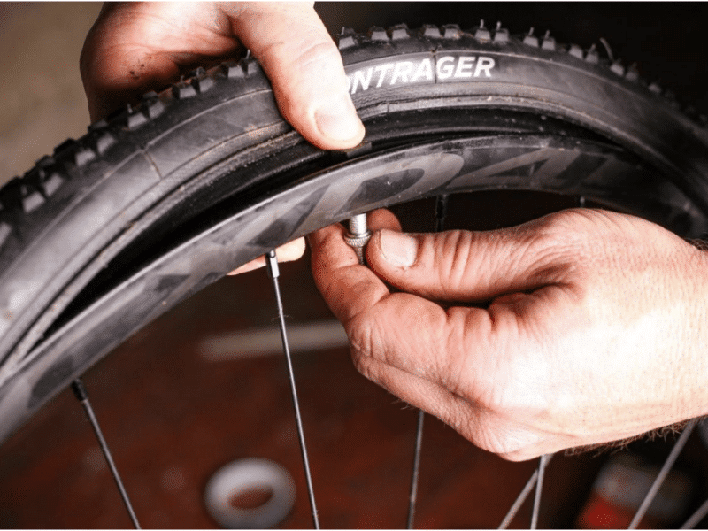 How to Fit and Set-Up Tubeless Tyres – A Step-By-Step Tutorial