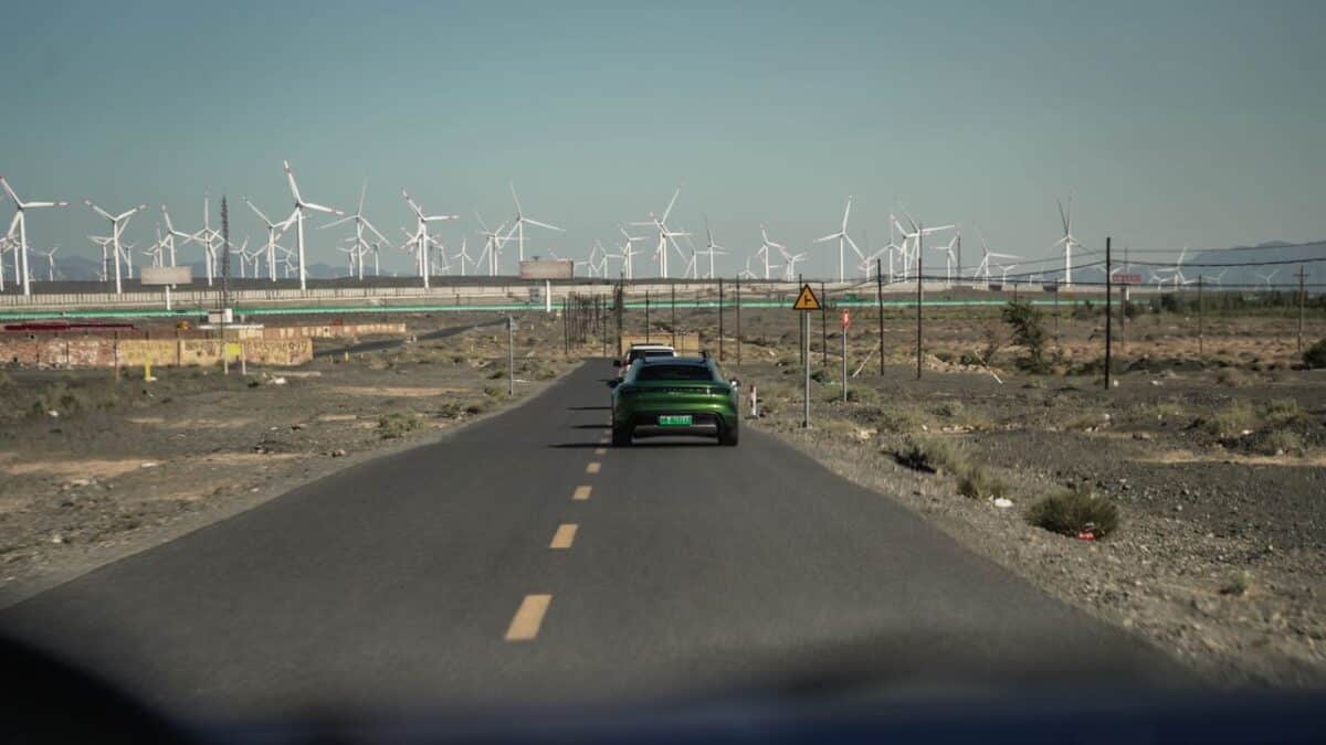 Porsche Taycan sets altitude difference record