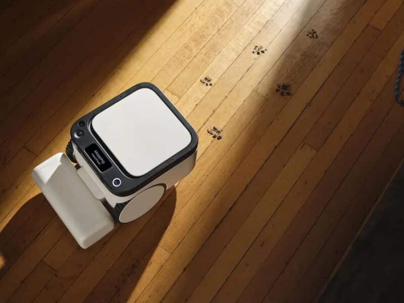 New Robot Vacuum Maps Home Without the Cloud